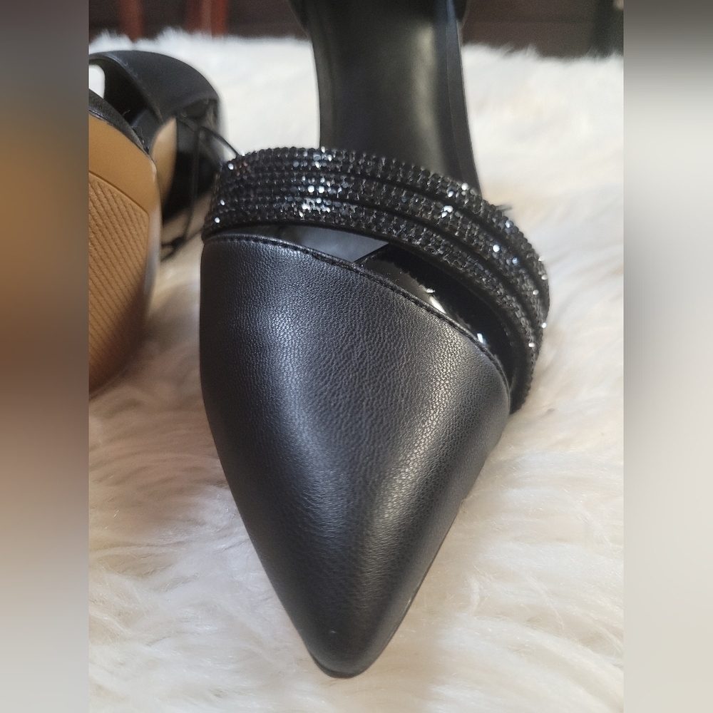 Elegant Black Women's Heels - Picture 7 of 9